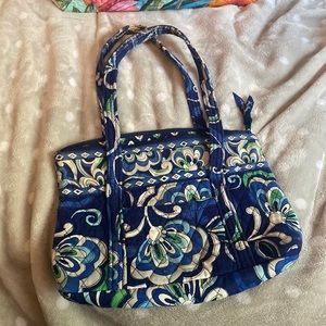 Vera Bradley Purse ❤️SOLD❤️